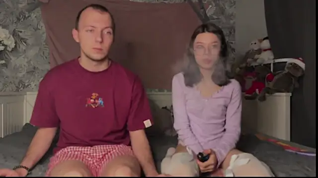 Snapshot of creammafia chatting on February 9, 2026, 7:51 pm creammafia online show from February 9, 2026, 7:51 pm