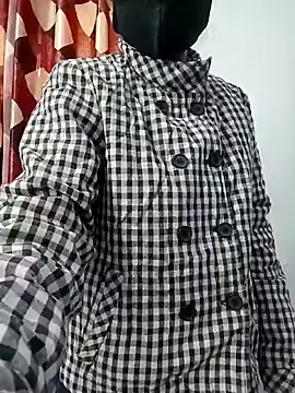 Ruhi 07 online show from November 28, 2025, 4:26 am