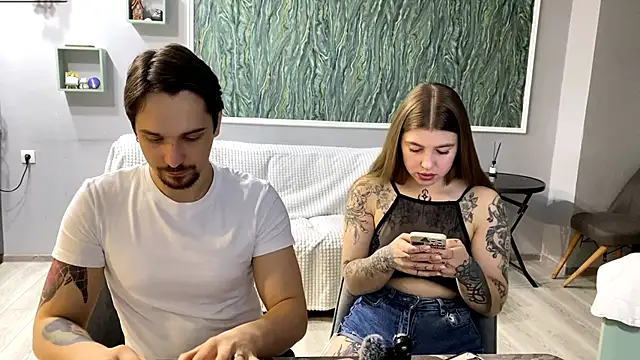 VelvetMiley online show from March 16, 2026, 3:16 pm