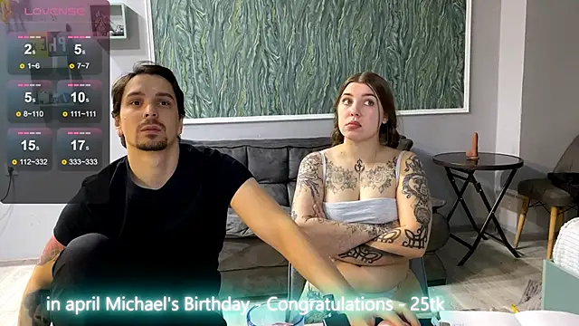 VelvetMiley online show from April 19, 2026, 6:10 pm