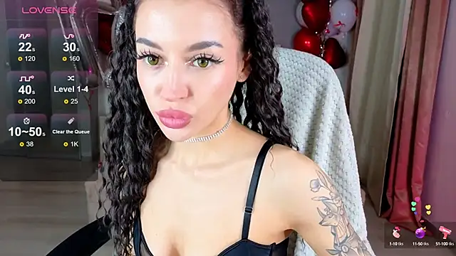Snapshot of Alexa___Hill chatting on October 3, 2025, 8:39 pm Alexa Hill online show from October 3, 2025, 8:39 pm