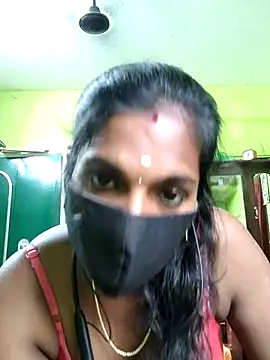 Snapshot of Honey_rosetamil chatting on October 13, 2025, 6:57 am Honey rosetamil online show from October 13, 2025, 6:57 am