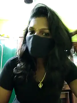 Snapshot of Honey_rosetamil chatting on October 20, 2025, 12:16 pm Honey rosetamil online show from October 20, 2025, 12:16 pm