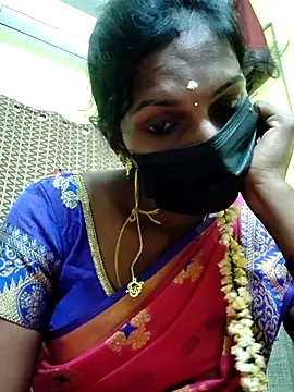 Snapshot of Honey_rosetamil chatting on October 28, 2025, 1:03 pm Honey rosetamil online show from October 28, 2025, 1:03 pm
