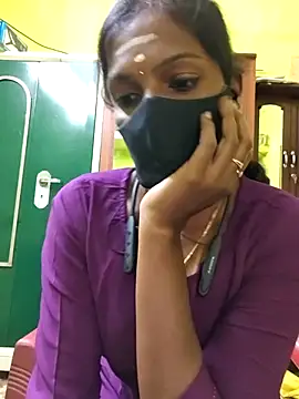 Snapshot of Honey_rosetamil chatting on November 10, 2025, 7:40 am Honey rosetamil online show from November 10, 2025, 7:40 am