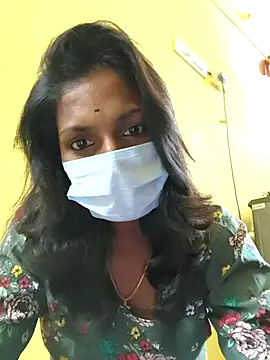 Snapshot of Honey_rosetamil chatting on November 16, 2025, 8:03 pm Honey rosetamil online show from November 16, 2025, 8:03 pm