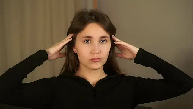 Snapshot of EthalFlowers chatting on October 27, 2025, 1:09 am EthalFlowers online show from October 27, 2025, 1:09 am