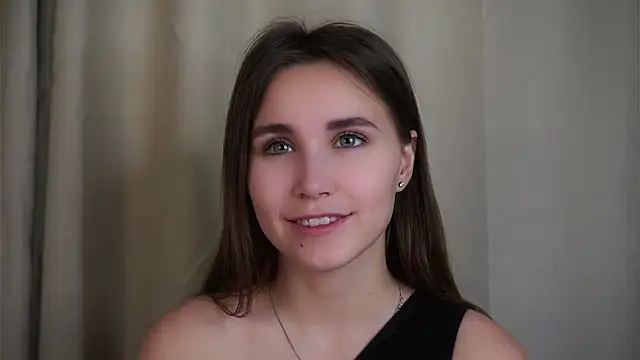 Snapshot of EthalFlowers chatting on November 9, 2025, 1:15 am EthalFlowers online show from November 9, 2025, 1:15 am