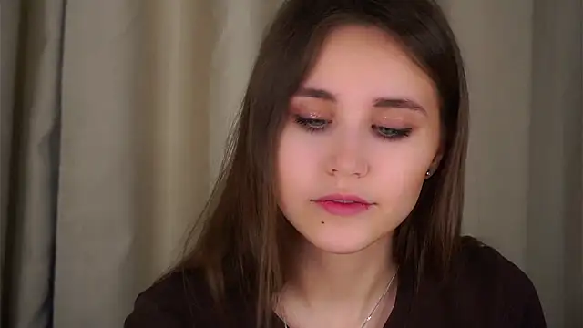 Snapshot of EthalFlowers chatting on November 24, 2025, 1:49 am EthalFlowers online show from November 24, 2025, 1:49 am