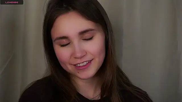 Snapshot of EthalFlowers chatting on November 29, 2025, 1:19 am EthalFlowers online show from November 29, 2025, 1:19 am