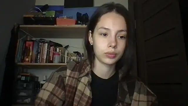 Snapshot of Yuna5343 chatting on November 12, 2025, 9:25 pm Yuna5343 online show from November 12, 2025, 9:25 pm