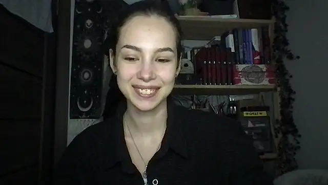 Yuna5343 online show from March 25, 2026, 9:21 pm