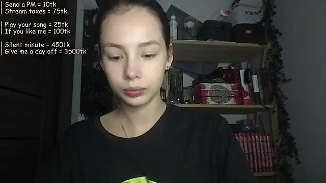 Yuna5343 online show from June 3, 2026, 8:14 pm