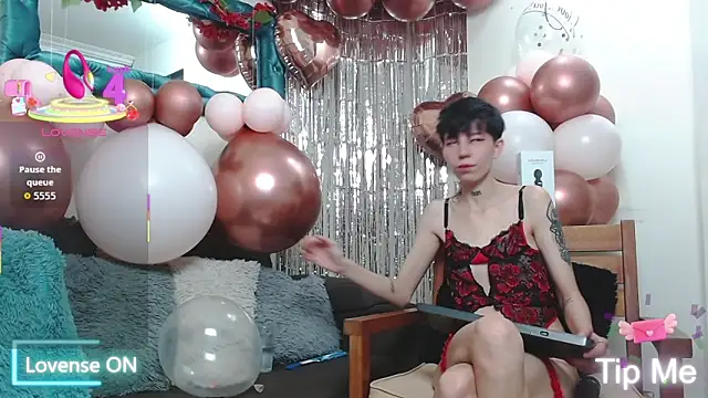 Snapshot of LiamBrown09 chatting on February 14, 2026, 7:43 pm LiamBrown09 online show from February 14, 2026, 7:43 pm