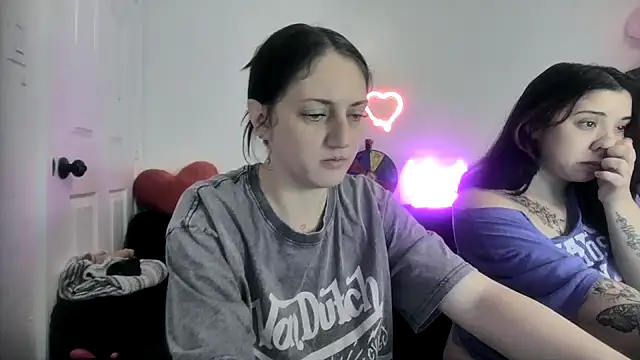 Snapshot of torithequeen chatting on February 12, 2026, 3:07 pm torithequeen online show from February 12, 2026, 3:07 pm