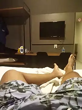 Santoro15 online show from April 10, 2026, 1:55 am