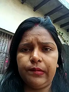 heena3355 online show from November 19, 2025, 5:07 am