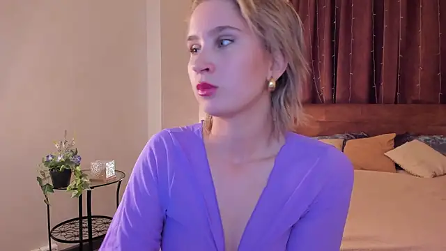 odelynbrower online show from November 18, 2025, 12:27 am