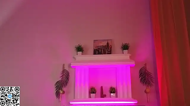 Snapshot of odelynbrower chatting on February 17, 2026, 1:02 am odelynbrower online show from February 17, 2026, 1:02 am