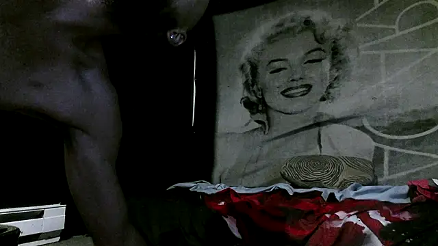 Splash Queen420 online show from December 1, 2025, 4:39 am