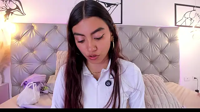 Naughty Couple83 online show from April 15, 2026, 4:47 pm