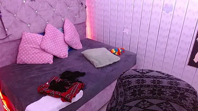 Snapshot of Susanahotsexxx chatting on October 21, 2025, 2:01 am Susanahotsexxx online show from October 21, 2025, 2:01 am