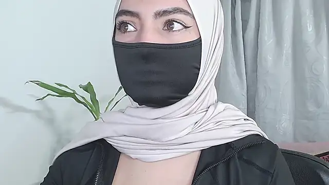 jade nassar online show from February 9, 2026, 1:20 am