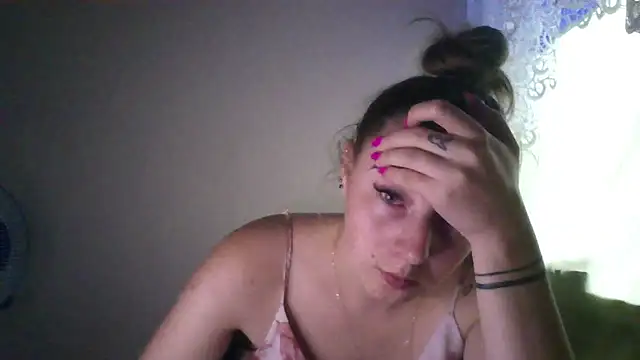 Kitten36 online show from September 9, 2025, 3:33 pm