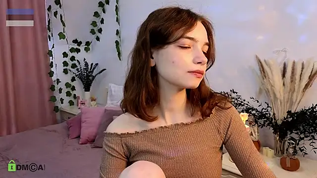 Evi Brook online show from November 28, 2025, 8:50 am