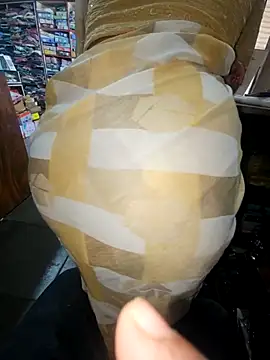 indianhotwife639 online show from November 20, 2025, 6:24 am