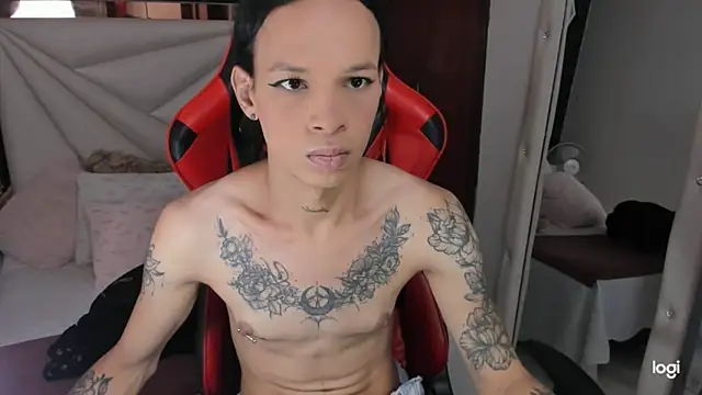 Snapshot of sara_slut21 chatting on December 20, 2024, 4:04 pm sara slut21 online show from December 20, 2024, 4:04 pm