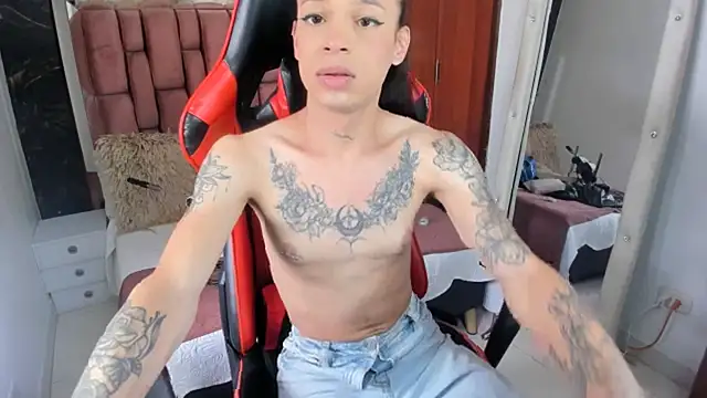 Snapshot of sara_slut21 chatting on February 18, 2025, 6:04 pm sara slut21 online show from February 18, 2025, 6:04 pm