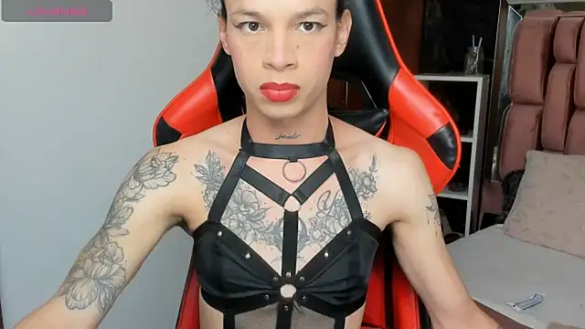 Snapshot of sara_slut21 chatting on March 19, 2025, 5:08 am sara slut21 online show from March 19, 2025, 5:08 am