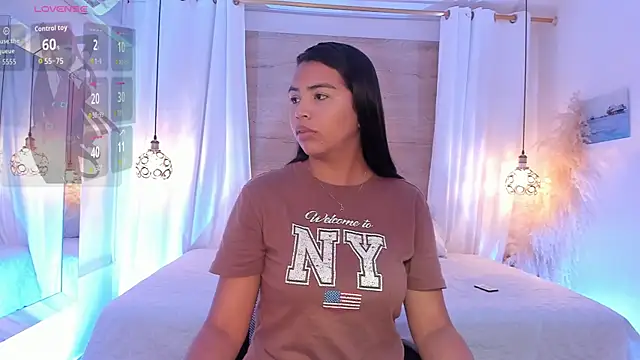 Snapshot of Artemisa08 chatting on March 3, 2026, 3:34 am Artemisa08 online show from March 3, 2026, 3:34 am