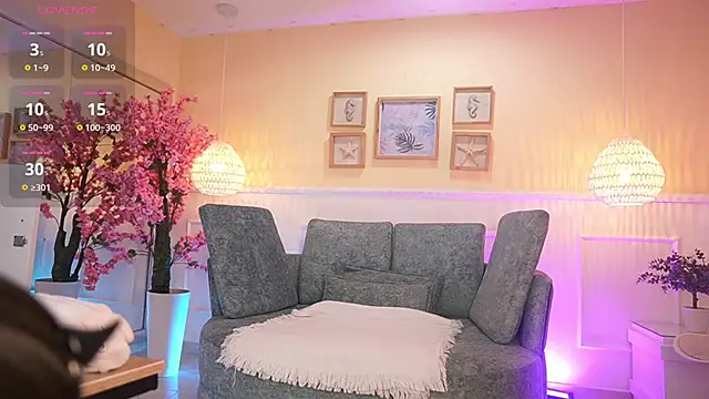 LoonaNyx online show from November 20, 2025, 11:32 am