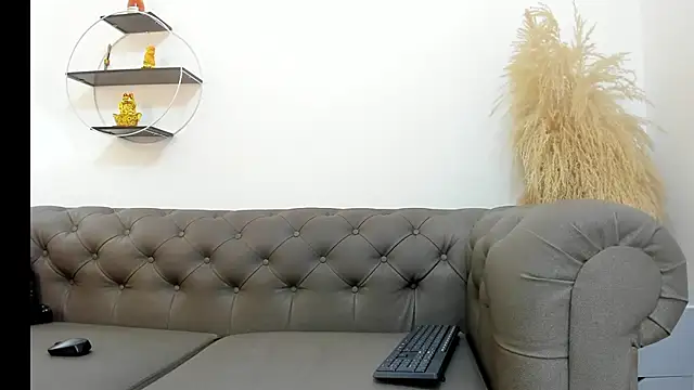 Snapshot of nefer_ahsgarr chatting on September 9, 2025, 9:36 pm nefer ahsgarr online show from September 9, 2025, 9:36 pm