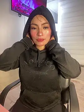 Adarha Ramirez online show from December 16, 2025, 3:44 am