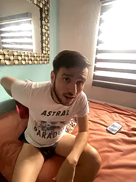 Alexitho25 online show from December 3, 2025, 9:35 pm