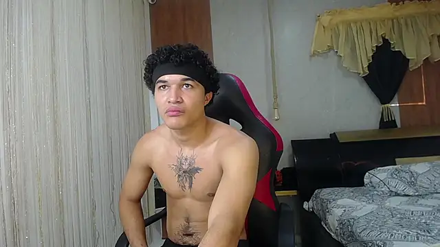 Snapshot of fire_drako chatting on November 8, 2025, 3:01 pm fire drako online show from November 8, 2025, 3:01 pm