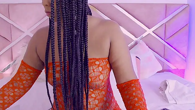 sofia 07 online show from February 17, 2026, 9:43 pm