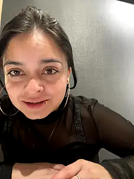 Snapshot of Emily_Rivers_ chatting on October 24, 2025, 1:07 pm Emily Rivers online show from October 24, 2025, 1:07 pm