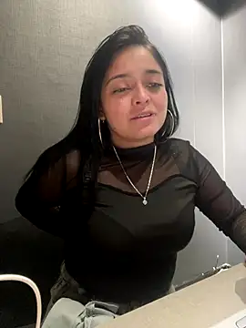 Snapshot of Emily_Rivers_ chatting on October 25, 2025, 2:41 am Emily Rivers online show from October 25, 2025, 2:41 am