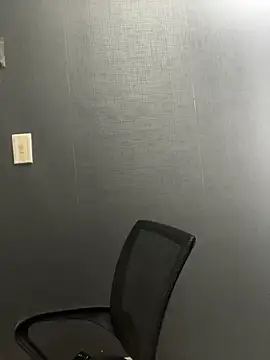 Snapshot of Emily_Rivers_ chatting on November 10, 2025, 1:10 pm Emily Rivers online show from November 10, 2025, 1:10 pm