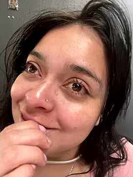 Snapshot of Emily_Rivers_ chatting on November 12, 2025, 1:11 pm Emily Rivers online show from November 12, 2025, 1:11 pm