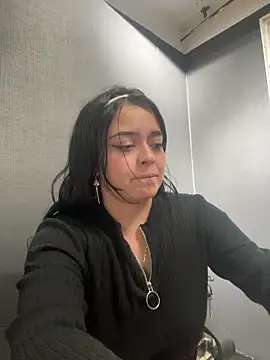 Snapshot of Emily_Rivers_ chatting on November 15, 2025, 12:08 am Emily Rivers online show from November 15, 2025, 12:08 am