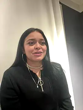 Snapshot of Emily_Rivers_ chatting on November 29, 2025, 1:19 am Emily Rivers online show from November 29, 2025, 1:19 am