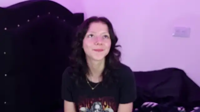 Lovers cave online show from September 20, 2025, 10:22 pm