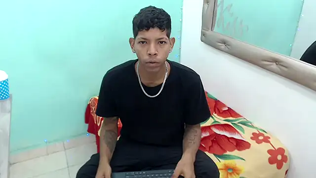 Snapshot of kloe_matias chatting on September 26, 2025, 1:31 am kloe matias online show from September 26, 2025, 1:31 am