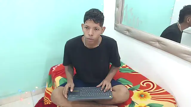 Snapshot of kloe_matias chatting on October 2, 2025, 9:22 pm kloe matias online show from October 2, 2025, 9:22 pm