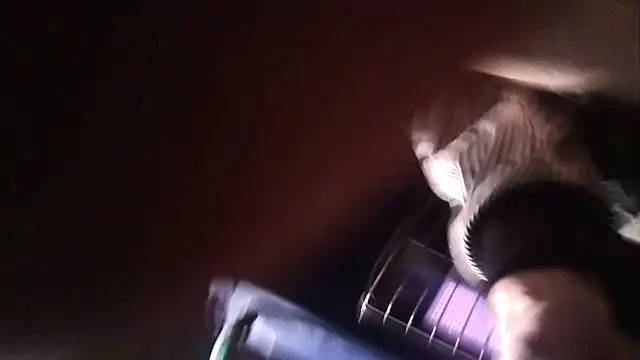 lovehairymature90 online show from November 30, 2025, 12:14 am